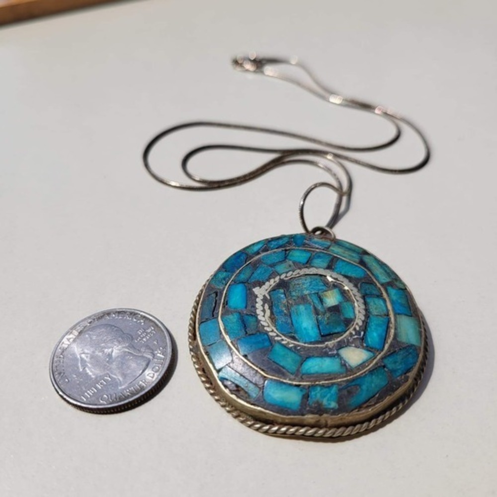 Vintage Mosaic Pendant Necklace Turquoise Blue Boho Round Medallion Silver Chain - Picture 4 of 6